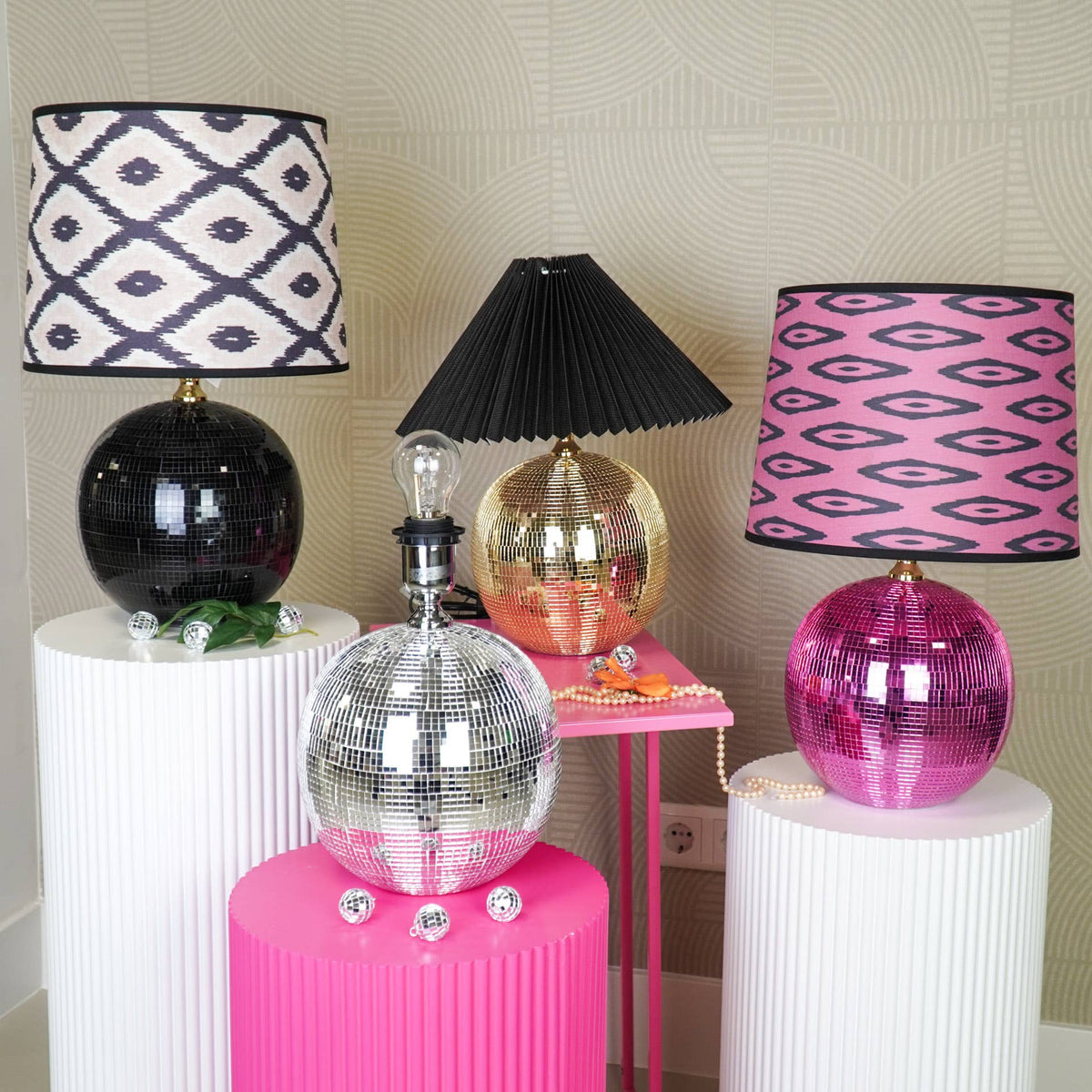 Lampe - Bordlampe Diskokugle - Glas - Sølv - 20x20x20cm - MoodTiles