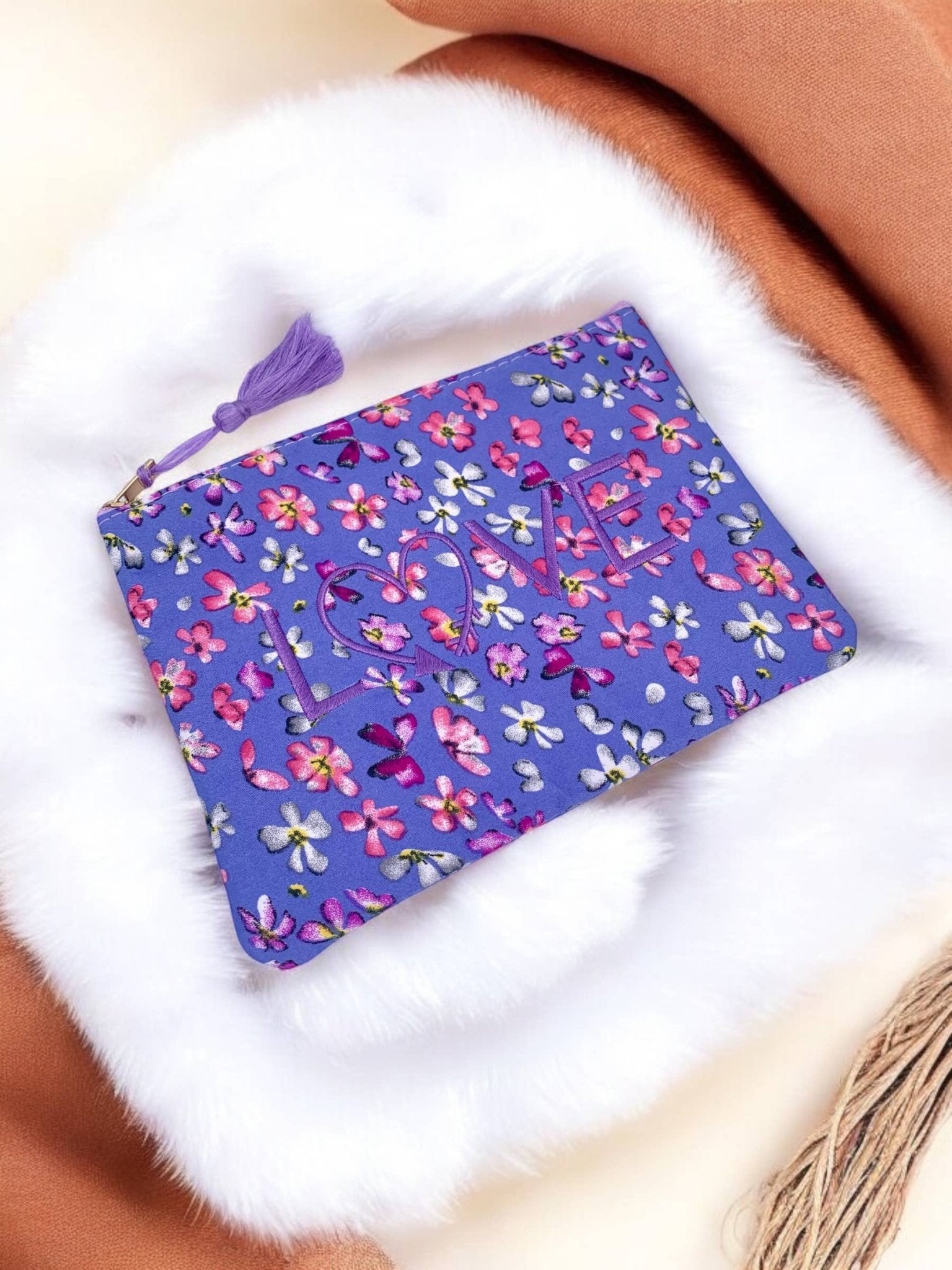 Love flower makeup taske 20x15cm CY07: Lyserød - MoodTiles