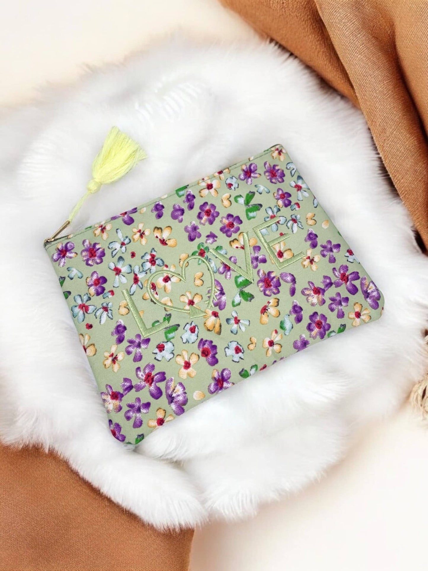 Love flower makeup taske 20x15cm CY08: Grøn - MoodTiles